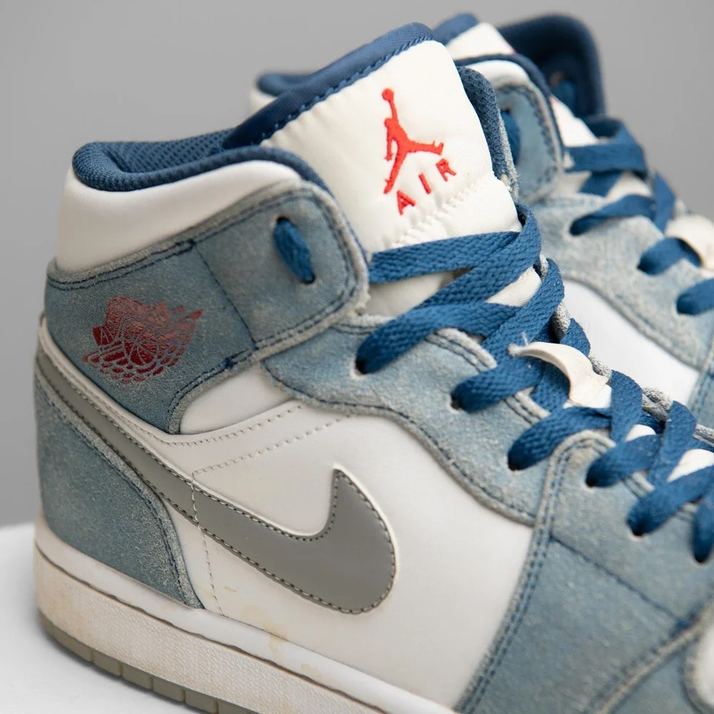 Jordan 1 Mid French Blue DN3706-401 Mens 8.5 Athleisure Streetwear Distressed